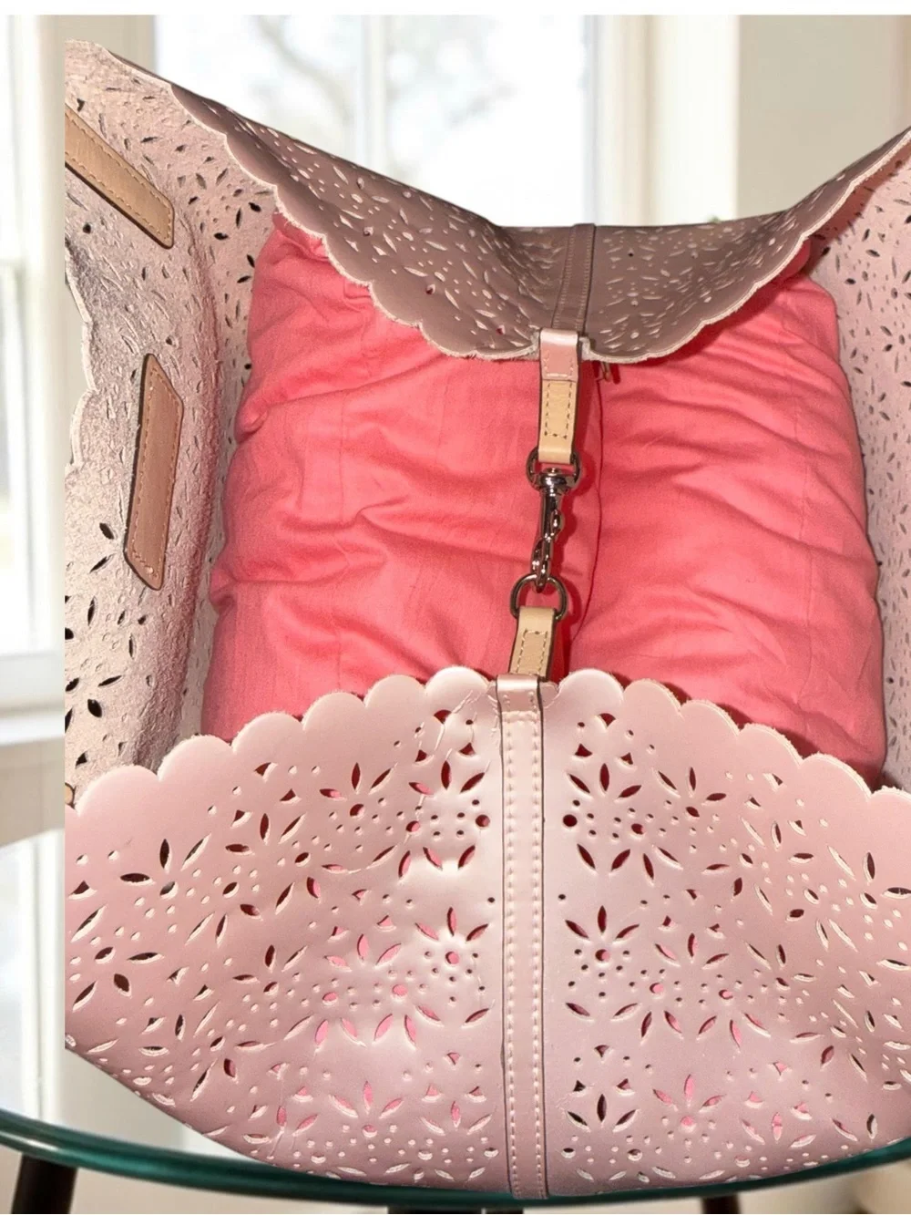 4 piece Coach Market Tote 3-Piece Set - Pearly Pink Laser Cut Perforated Leather - Picture 10 of 16